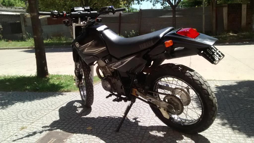 Vendo Yamaha XT 225 2006