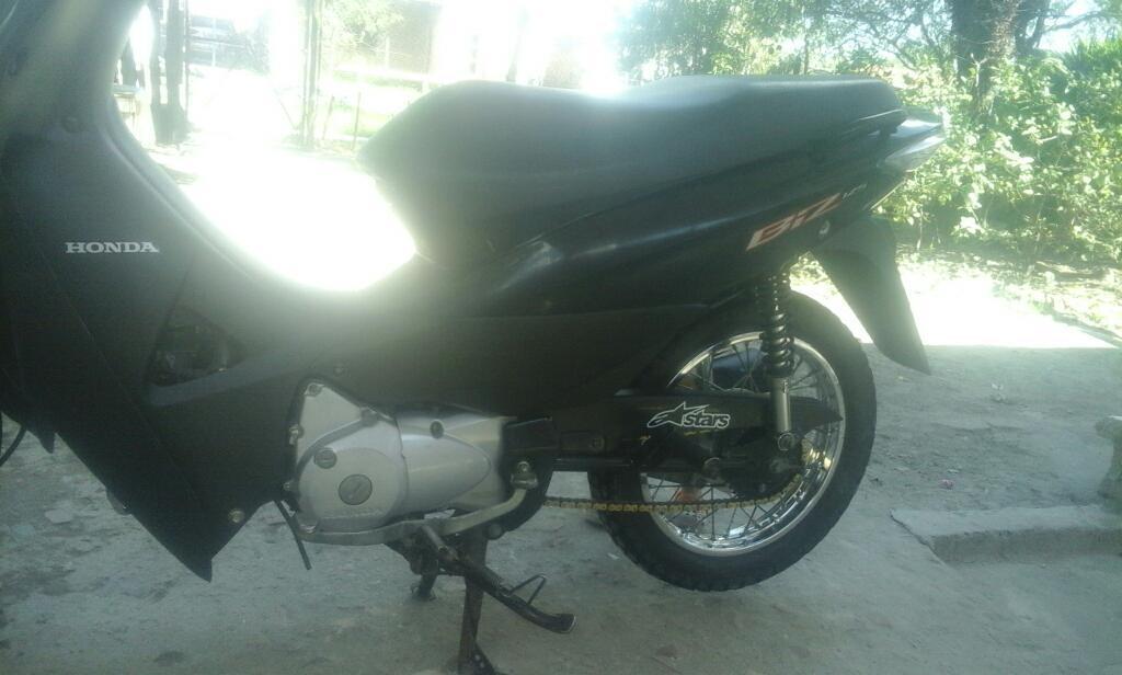 Vendo Honda Biz Model 2014 Escuch Of Cnt