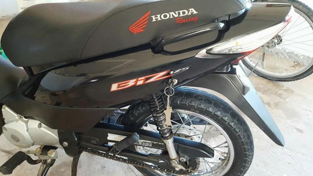 Honda Biz Modelo.2015 Impecable 5600 Kil