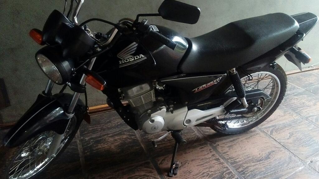 Vendo Moto Honda Titan 150