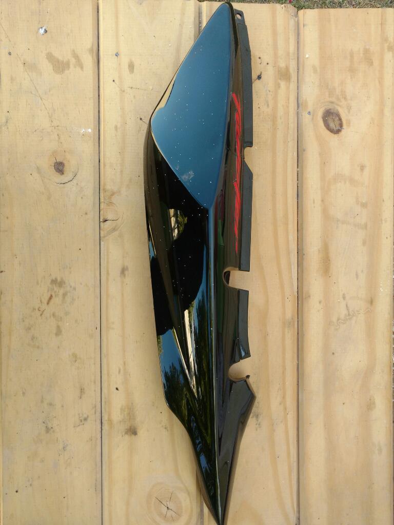 Colin Trasero Honda Twister 250