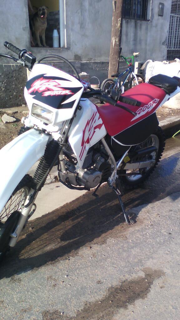 Vendo Xr Modelo 2000 con 08 Firmado Y en