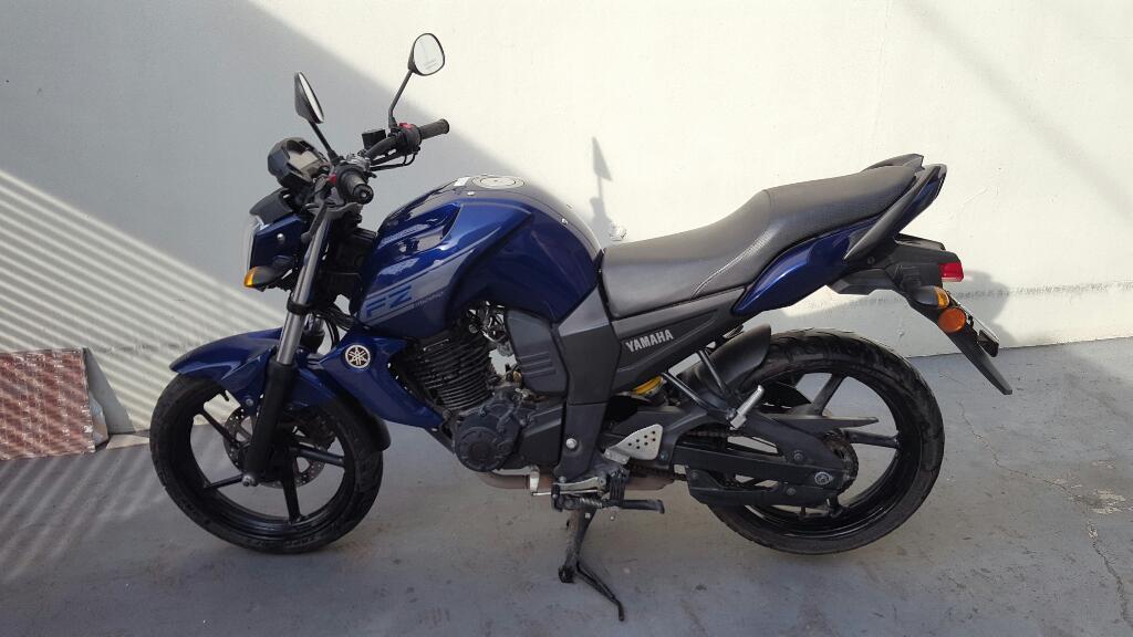 Vendo Fz16 Impecable