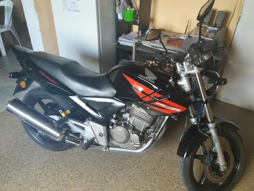 Vendo Cbx 250 Impecable