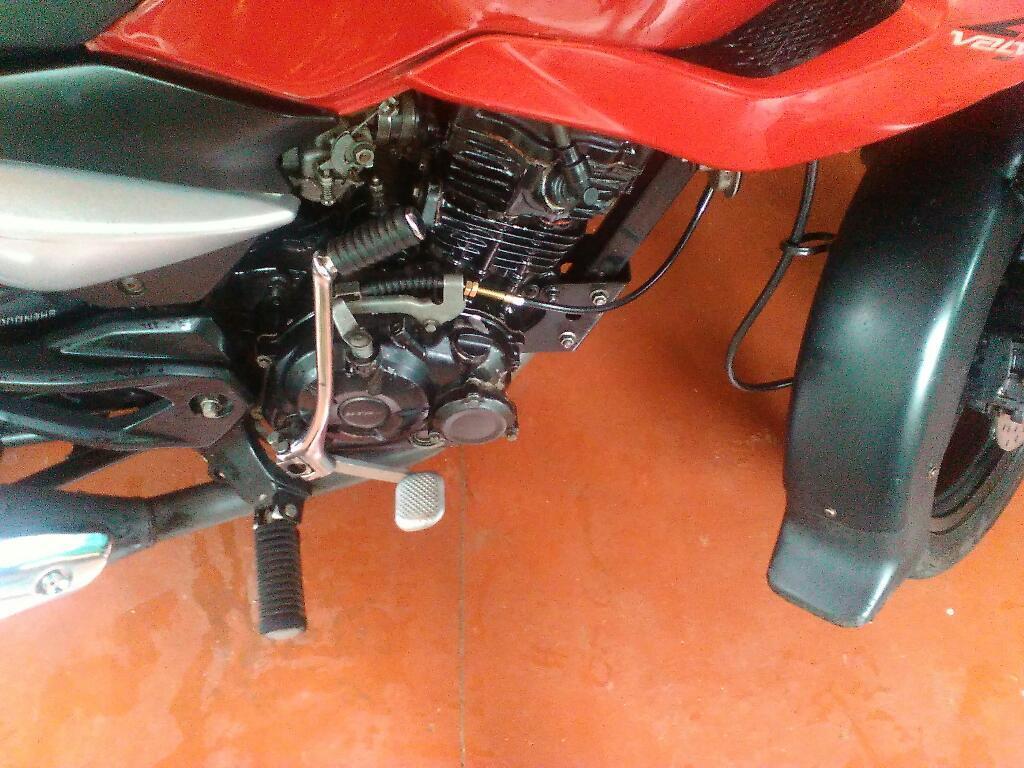 Vendo O Permuto Esta Rouser por Una Honda O Yamaha