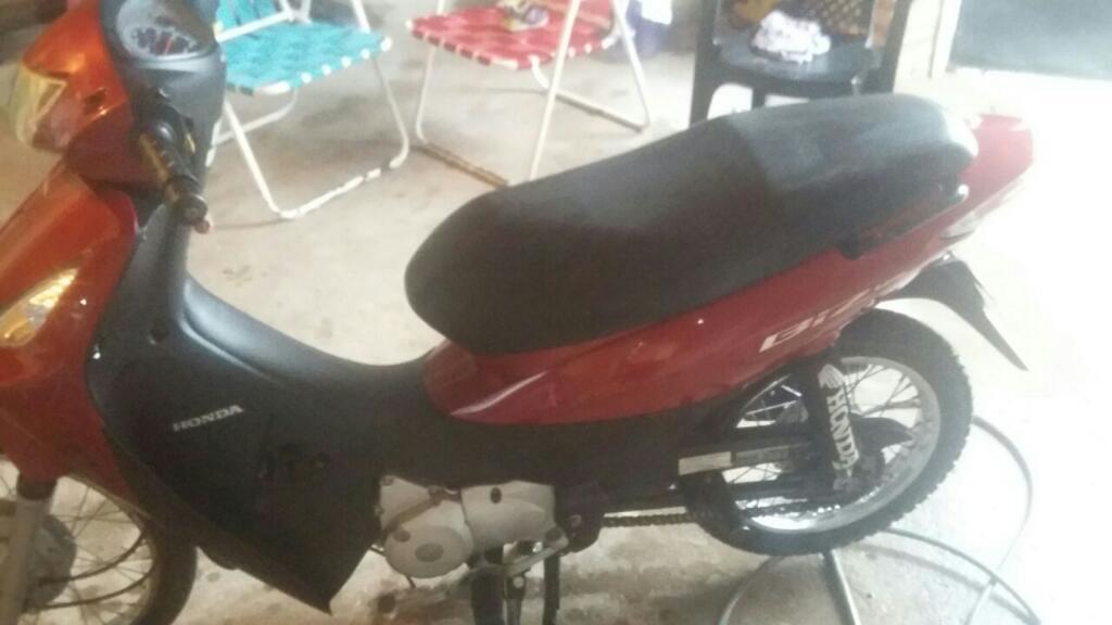 30.000 Y Honda Biz 125 por Tornado