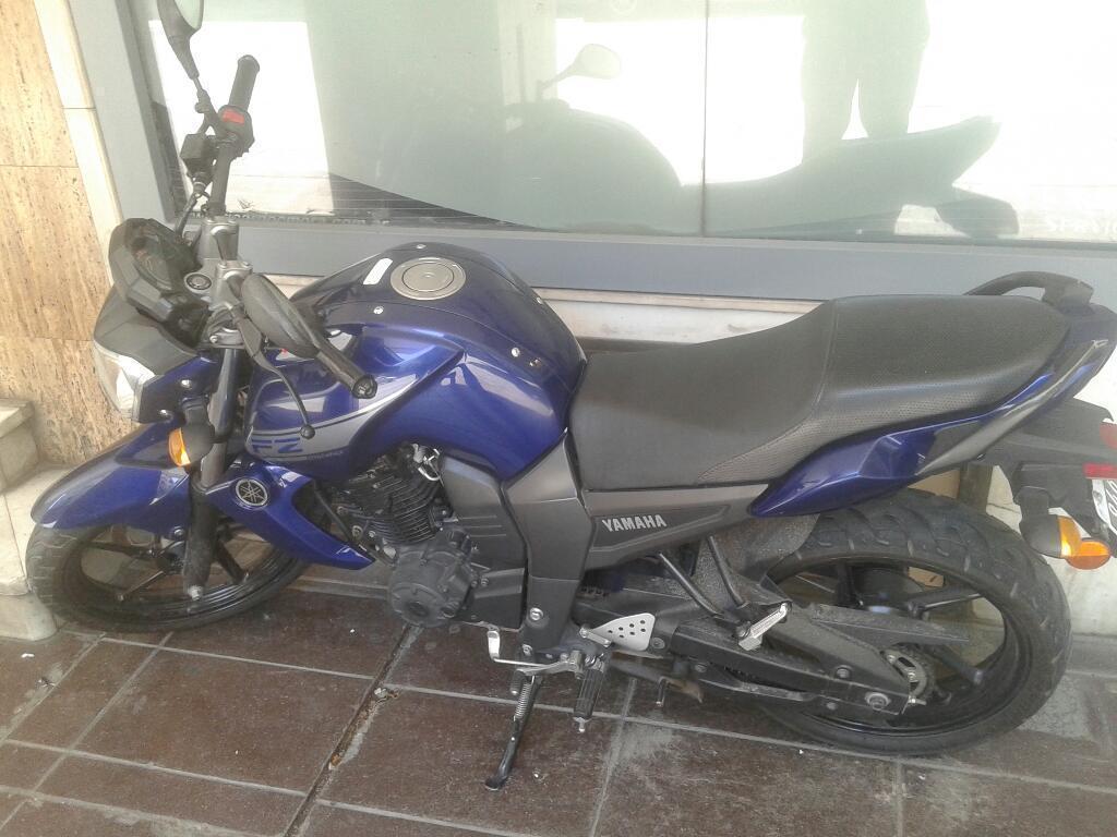 Vendo yamaha fz modelo 2014 impecable