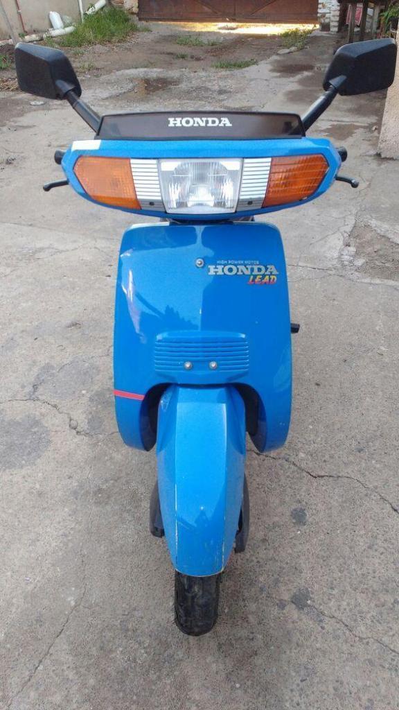 Honda LEAD mod.1992 de Coleccion impecable todo original