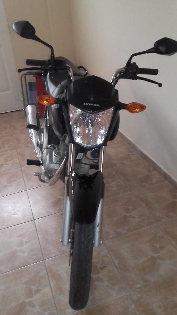 CG TITAN 150 ... COMO NUEVAA .Cel: 3794057583