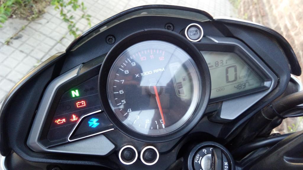 Rouser NS200 Modelo 2015