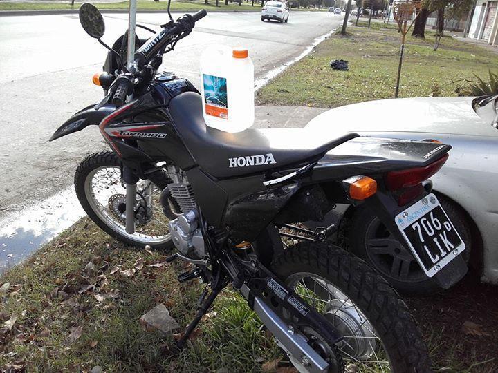 VENDO TORNADO 250 Modelo 2015 . 2000km