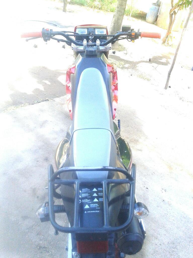 Vendo Zanella 200
