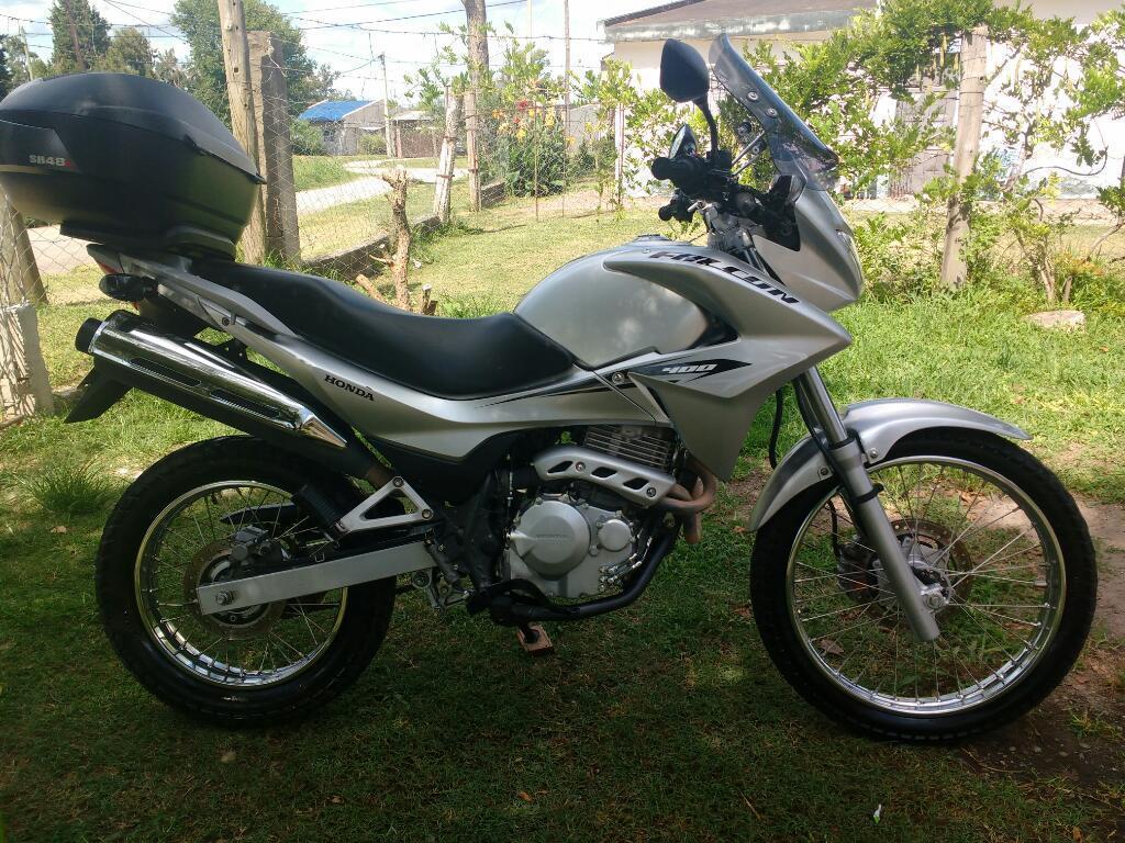 Vendo Honda Falcon