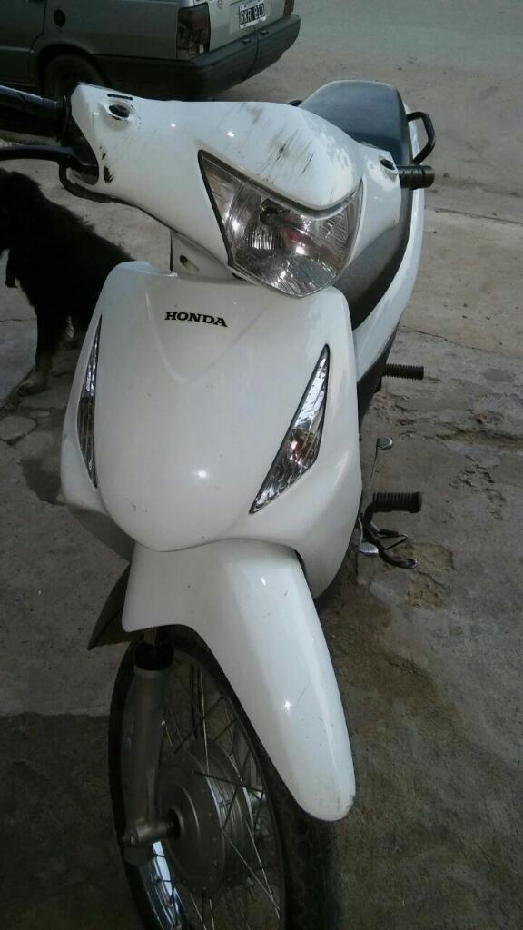 Moto Honda Biz Modelo 2015
