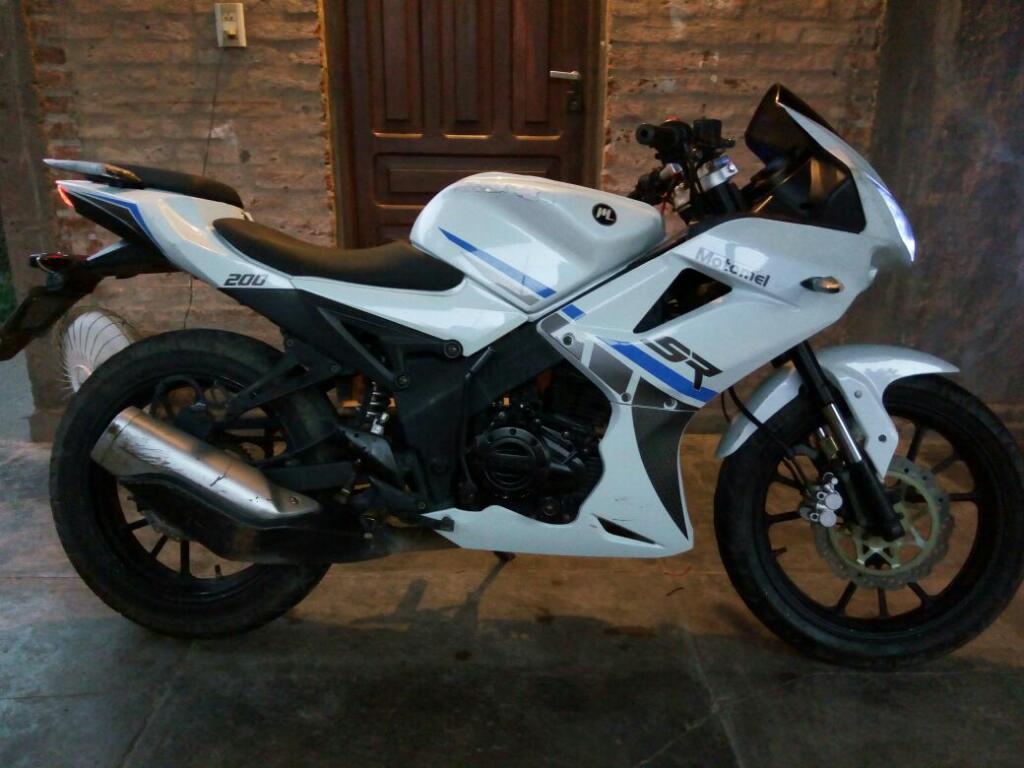 Motomel SR200