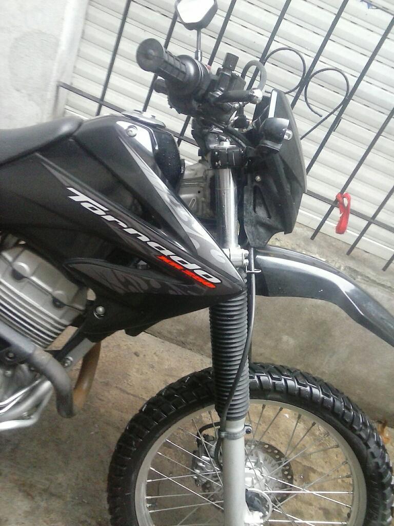 Vendo Honda Tornado