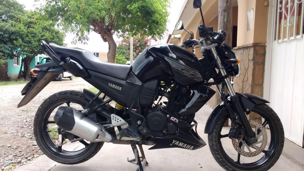 VENDO FZ 16, NO PERMUTO, NI EN CUOTAS, NI POR PARTES