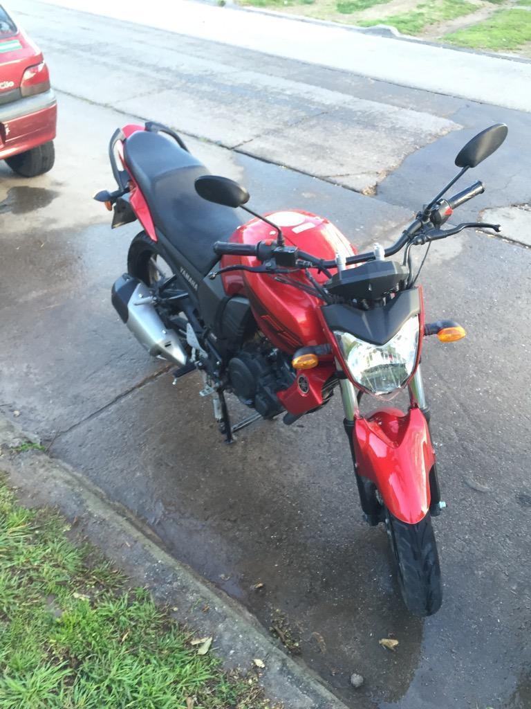 Vendo Yamaha Fz 16 con 5000Km Mod 2014
