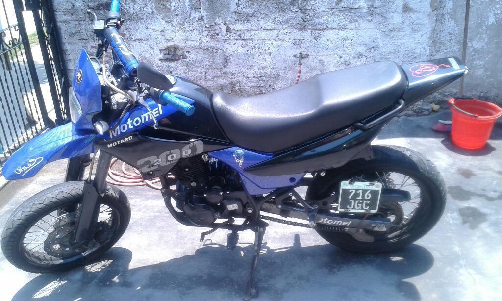 Dueña Vende Motomel Motard 200