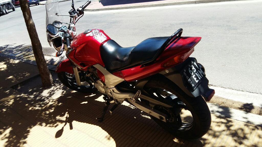 Vendo Moto Yamaha Ybr 250