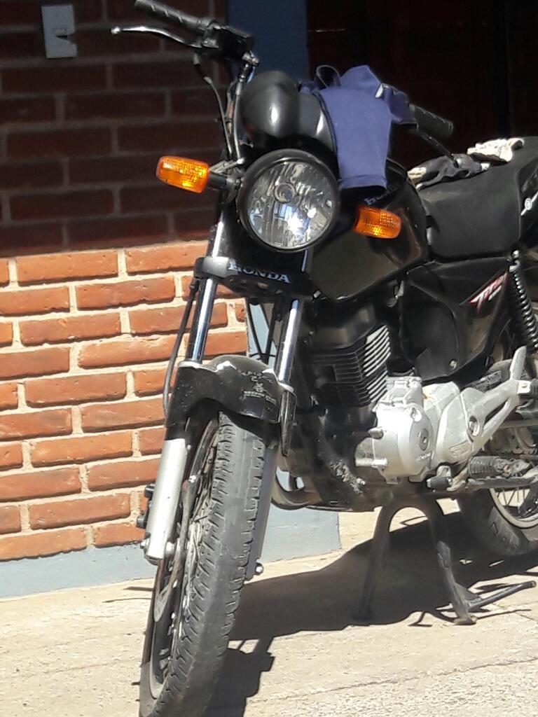 Vendo Honda Titán Modelo 2011 Impecable