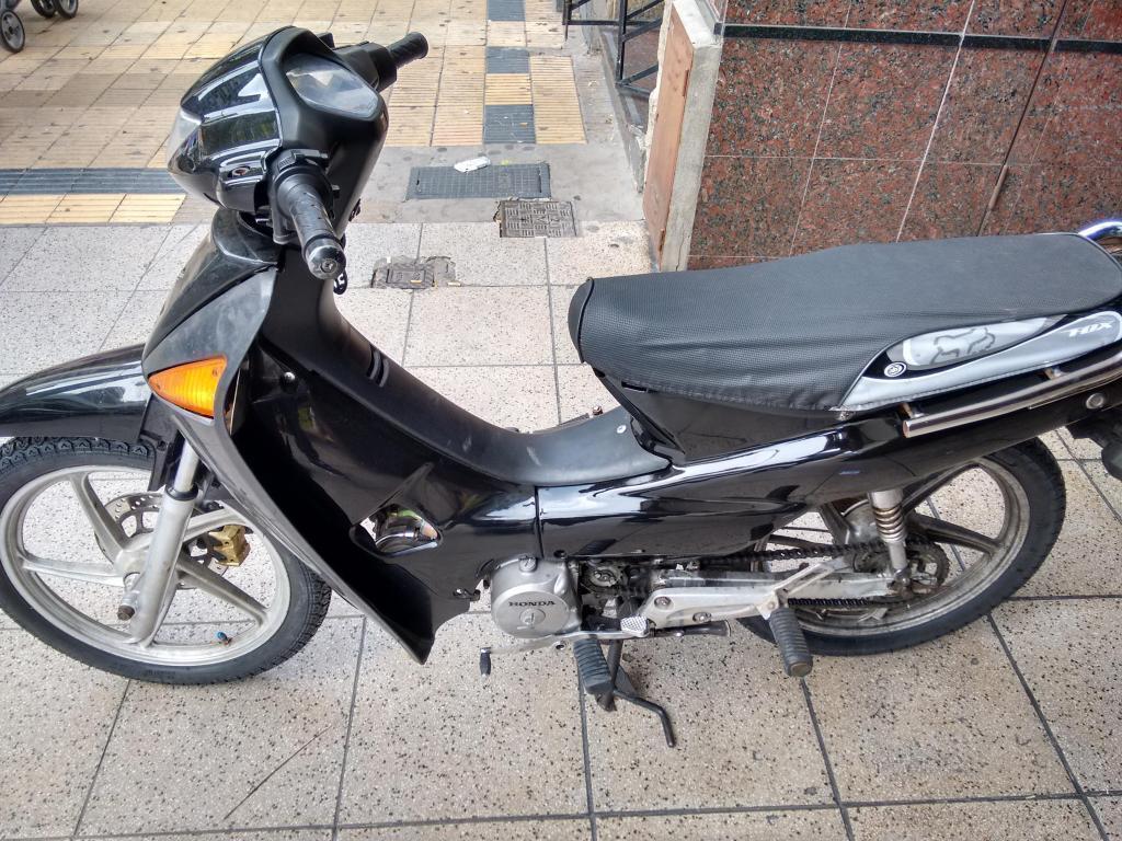 Honda nf100wave