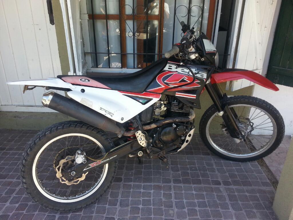 Moto Beta Tr 200, Año 2013
