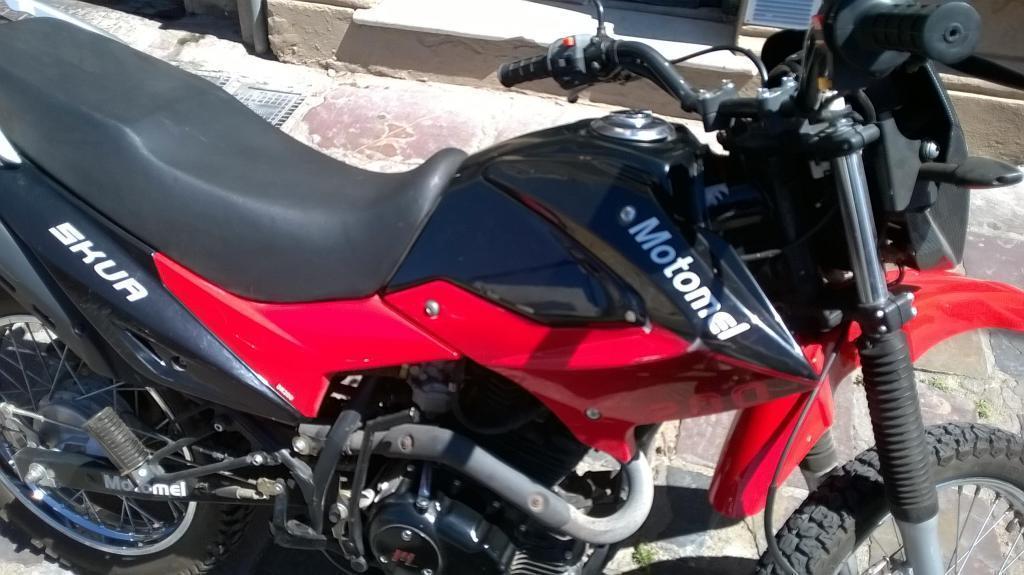 Vendo Motomel Skua 200 2014