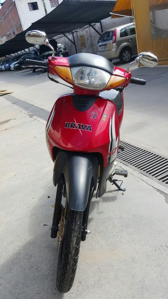 Moto Brava 2014