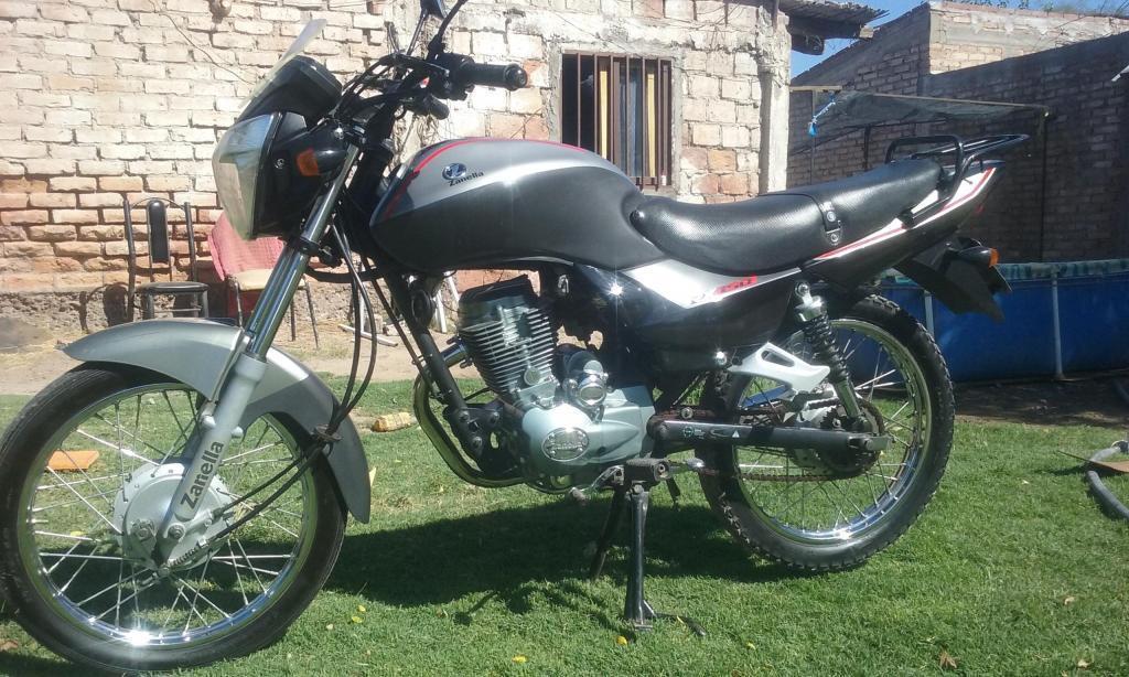 Vendo Moto Rx150 Zanella con Urgencia