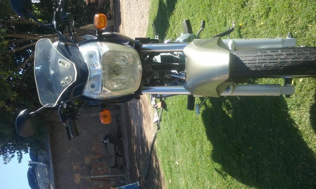 Vendo Moto Rx150 Zanella con Urgencia