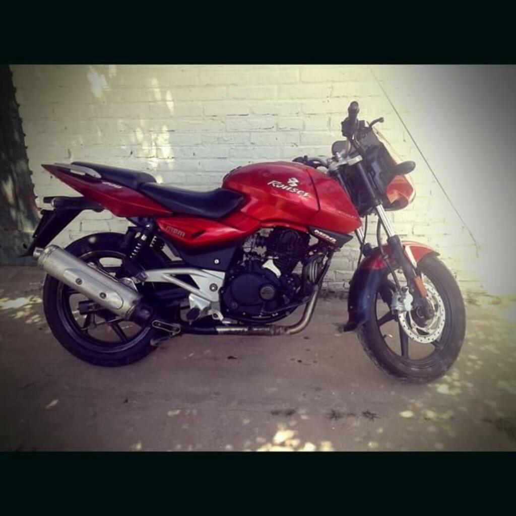 Vendo Moto Rouser 200 (medelo 2011)