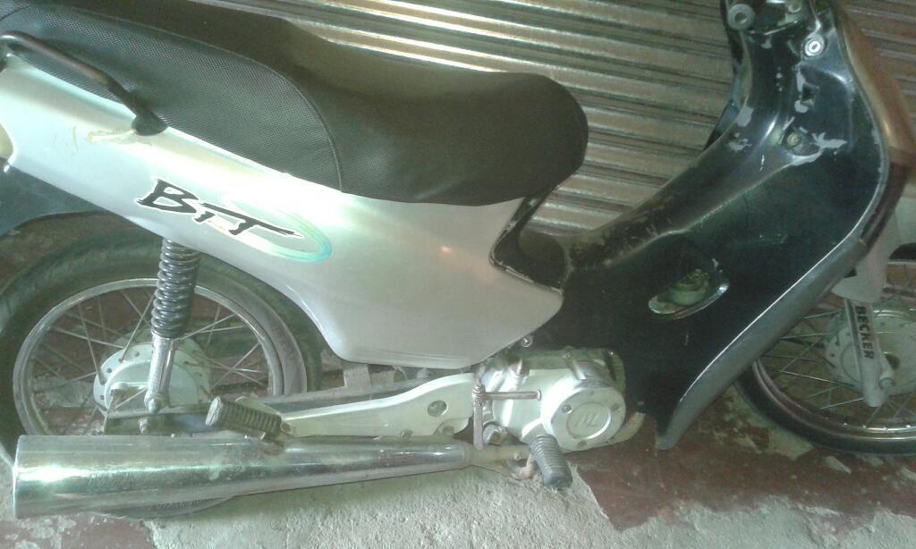 Vendo .motomel 110 .titulo ..tarheta .08