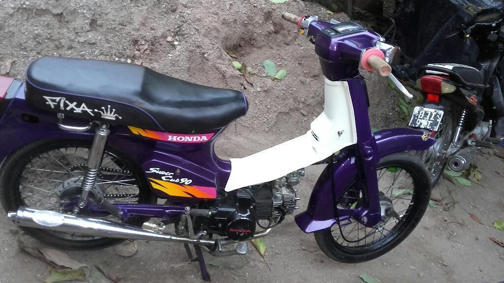 Vendo C90 Lista para Transferir Impecabl