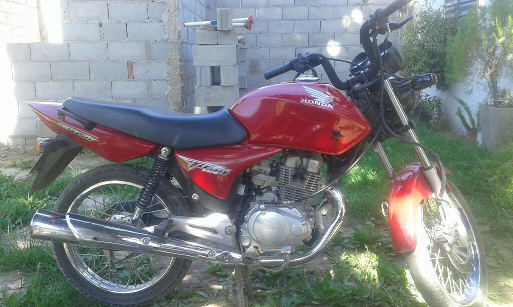 Vendo Honda Cg 150 Títan 2012 ( Roja )