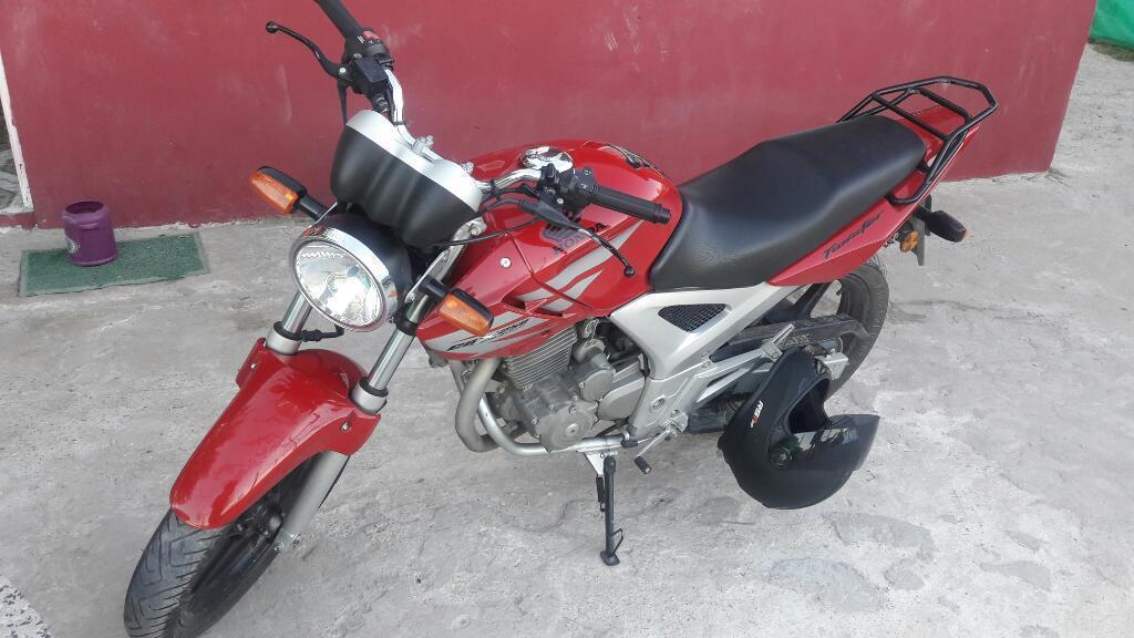 Permuvendo Twister 250