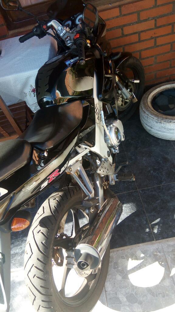 Vendo Motomel Sr200
