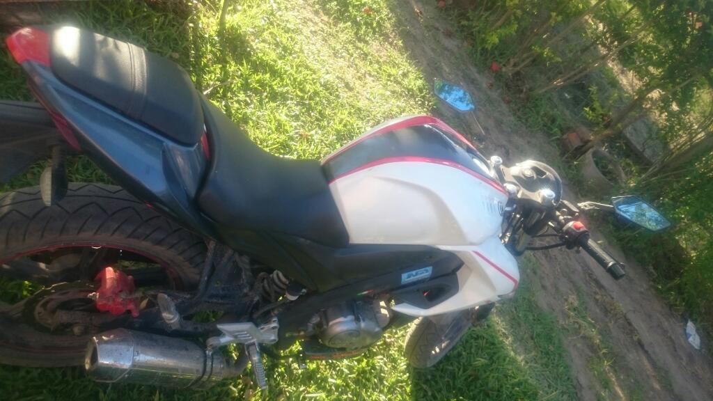 Vendo O Permuto por Honda Biz