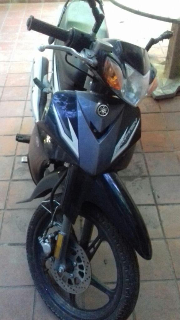 VENDO YAMAHA CRYPTON 2012 7000KM EN ARROYO SECO  S