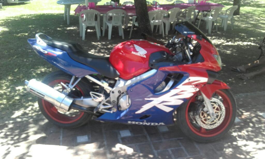 Vendo Cbr 600 Modelo 99