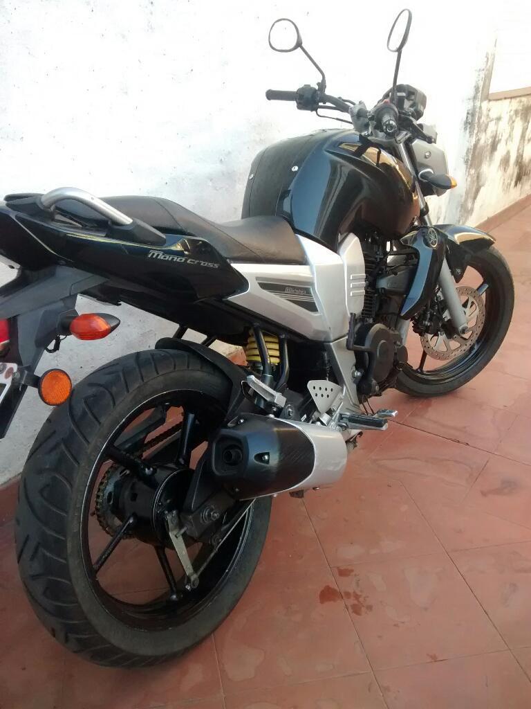 Yamaha Fz 2011