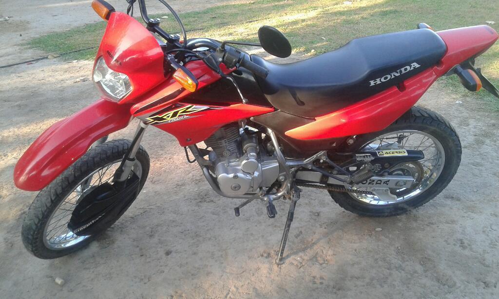 Vendo O Permuto Xr 2010.recivo Cg 150.wa
