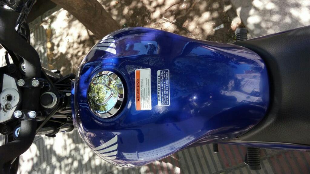 Vendo Titan 150 2015