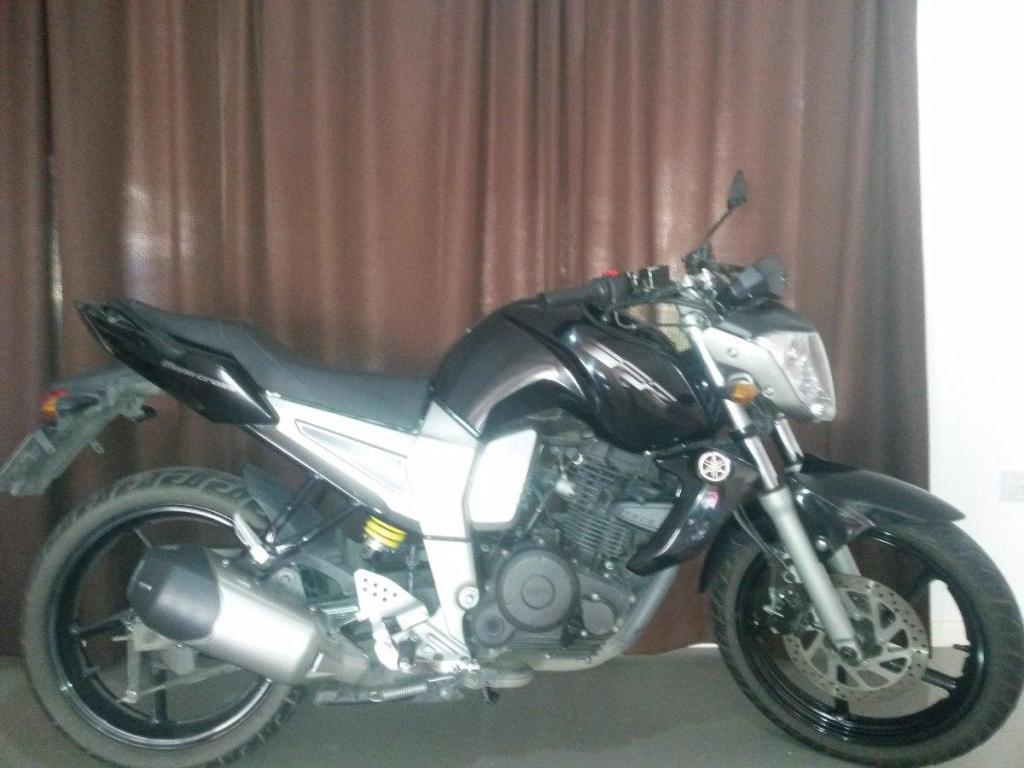 YAMAHA FZ 16 2011