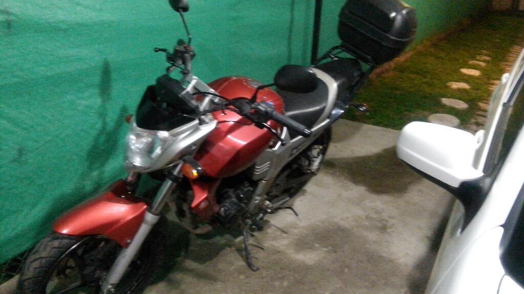 Vendo Motomel Sirius 200 2013