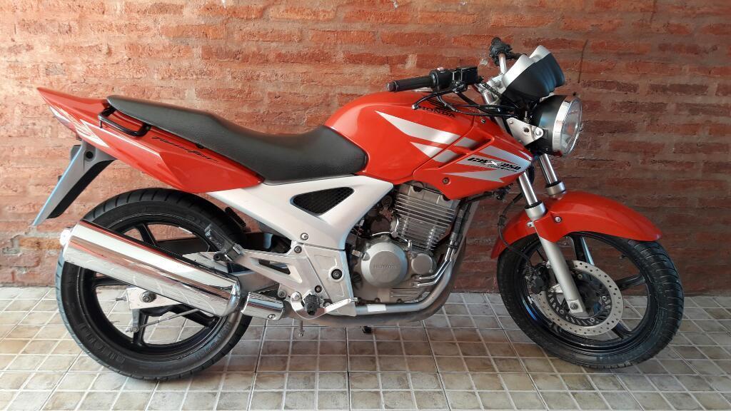 Honda Twister Impecable 2010