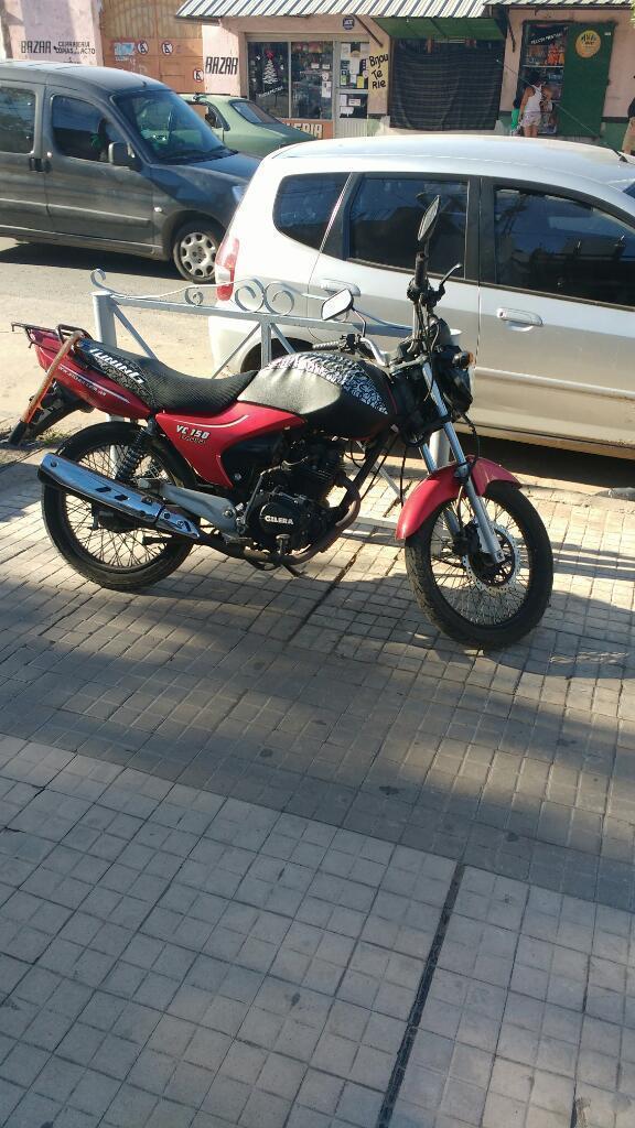 Vendo Gilera Vc 150 ,escucho Ofertas