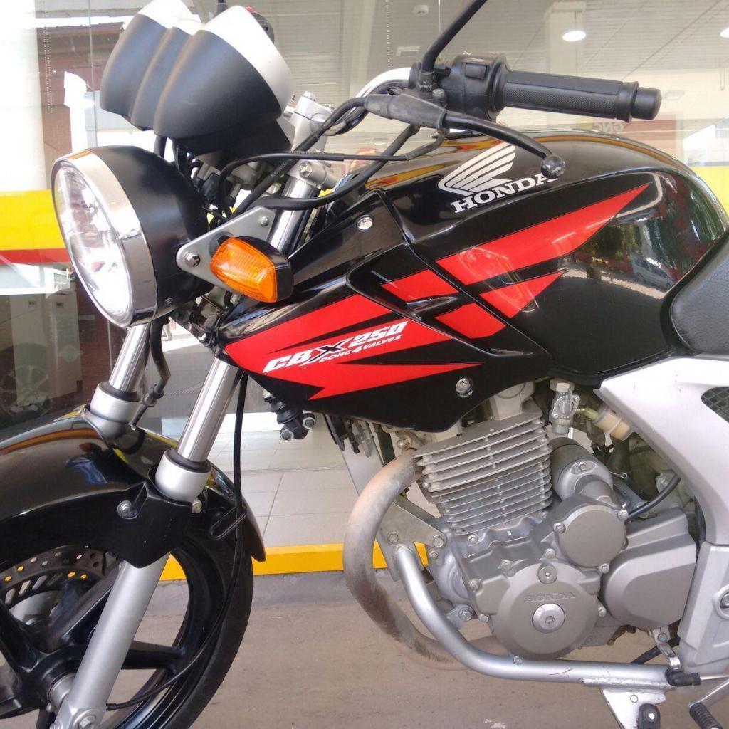 Vendo Honda Twister 250 Mod. 2012