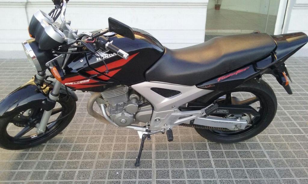 HONDA TWISTER 250 MOD 2011