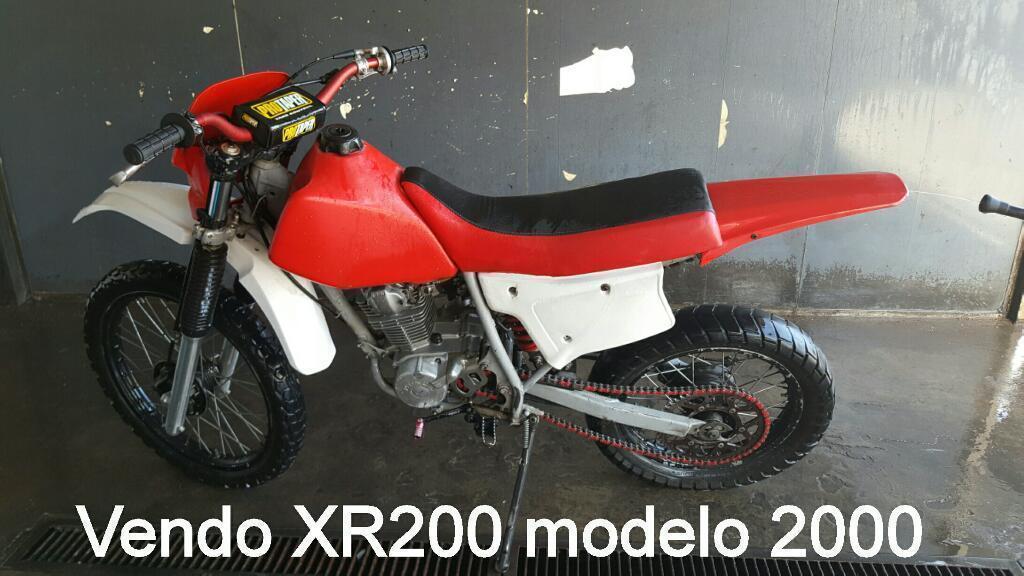 Vendo Xr 200 Modelo 2000